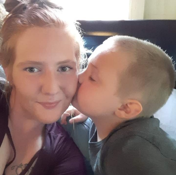 Meet your Posher, Kathryn - Picture 2 of 5